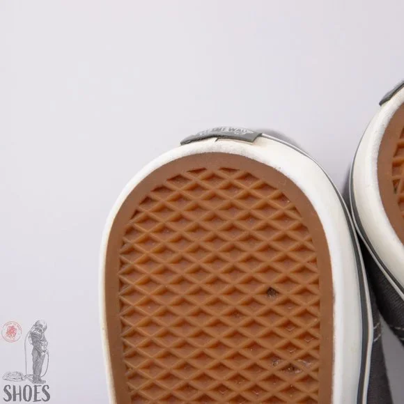 Vans Authentic Grey Lace ups Women's Size 9 - Picture 11 of 12